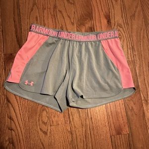 Grey under armor athletic shorts